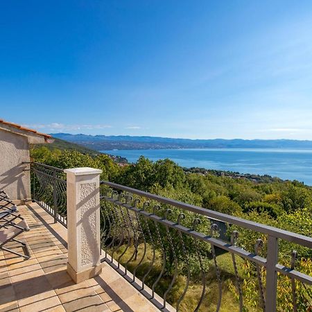 Blue Horizon Apartment Opatija Luaran gambar