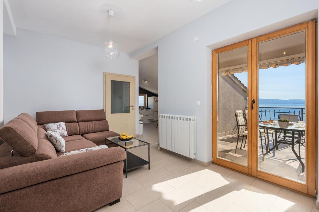 Blue Horizon Apartment Opatija Luaran gambar