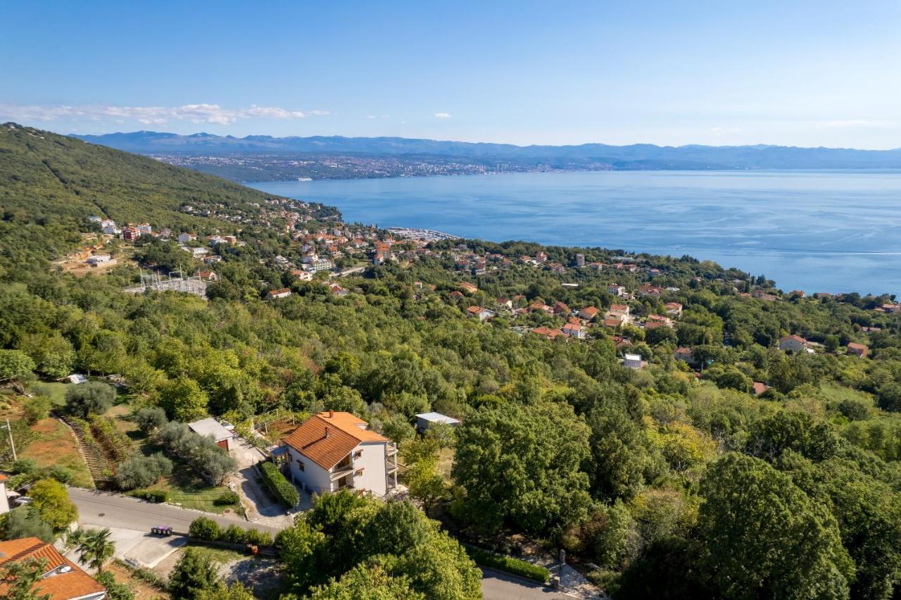 Blue Horizon Apartment Opatija Luaran gambar